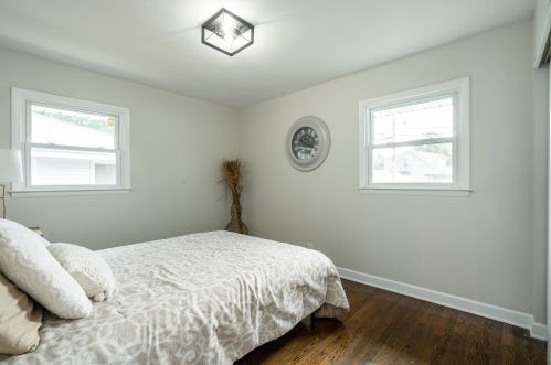 5741 96th St, Milwaukee WI  53225-2614 exterior