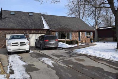 48289 Mallard Dr, New Baltimore MI  48047-2285 exterior