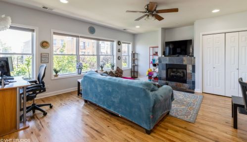 2453 Harrison St, Chicago, IL 60612-4090