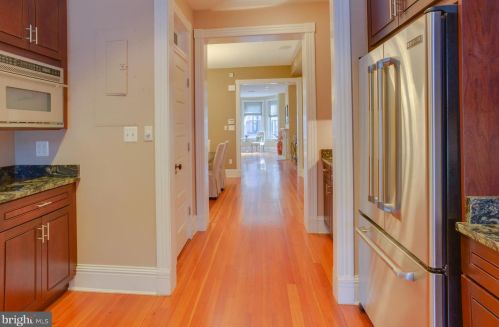 1731 Riggs Pl, Washington DC 20009-6248 exterior