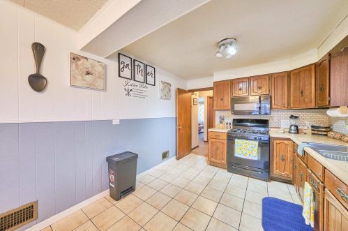 7961 Kildare Ave, Chicago IL 60652-2211 exterior