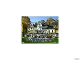 44 Brookridge Dr, Greenwich, CT 06830-4830