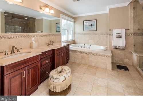 317 Edgerstoune Rd, Princeton NJ 08540-6716 exterior