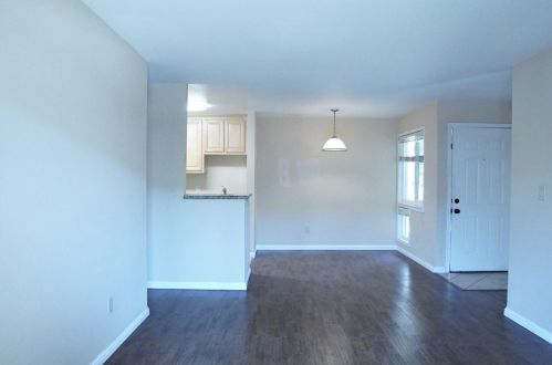 107 Monte Verano Ct, San Jose CA 95116-2658 exterior