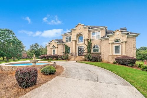 5661 Rutland Trce, Lithonia GA  30058-3204 exterior