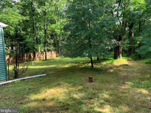 68 Heffner Rd, Limerick, PA 19468-1702