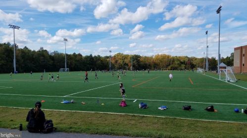 307 Great Falls Rd, Rockville MD exterior