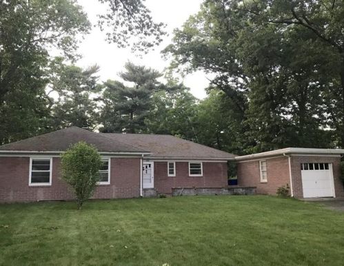 340 Arcadia Blvd, Springfield MA  01118-1010 exterior