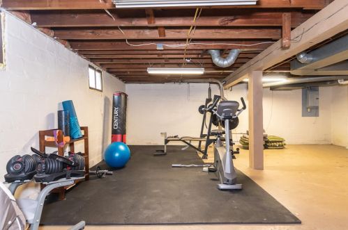 1513 Main St, Kalamazoo MI 49006-3104 exterior