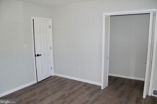 1164 Collings Rd, Camden NJ  08104-3006 exterior