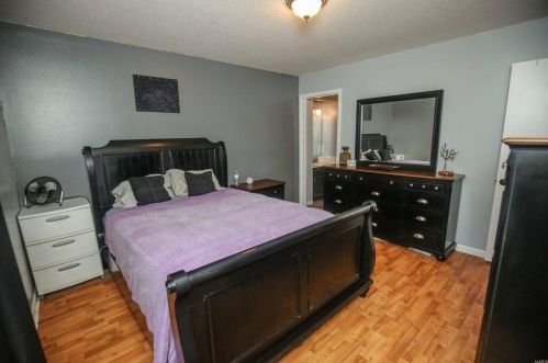 104 Mervin St, Spring Bluff MO 63080-1118 exterior