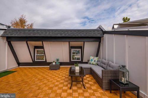 16 Adams St, Washington DC  20001-1026 exterior