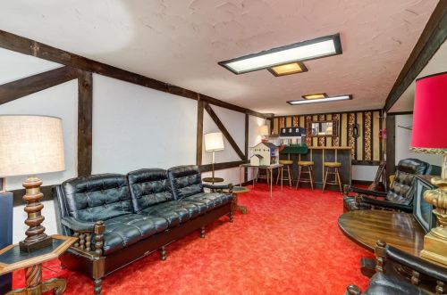 1486 Royal Spg Dr, Saint Louis MO 63122-7121 exterior