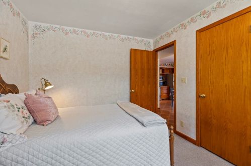 3521 Ohio Ave, Milwaukee WI 53207-2813 exterior