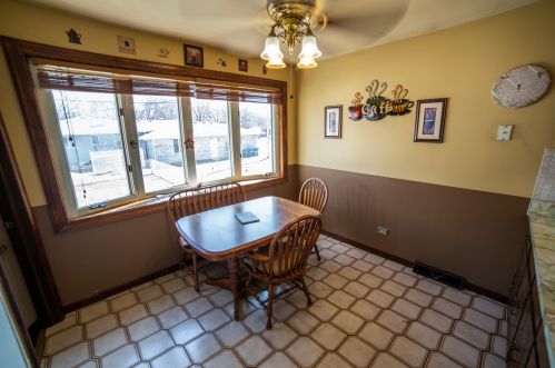 11663 Laporte Ave, Chicago IL 60803-6806 exterior