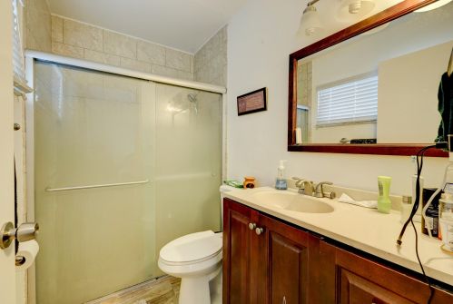 357 Eastport Cir, Fort Pierce FL 34953-7125 exterior