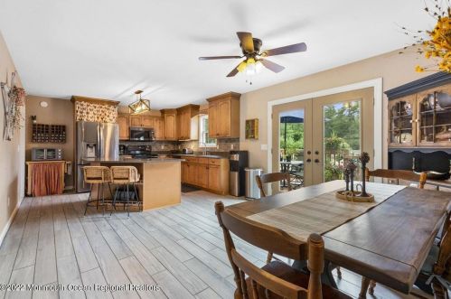 204 Bennetts Mills Rd, Jackson Twp NJ 08527-4260 exterior