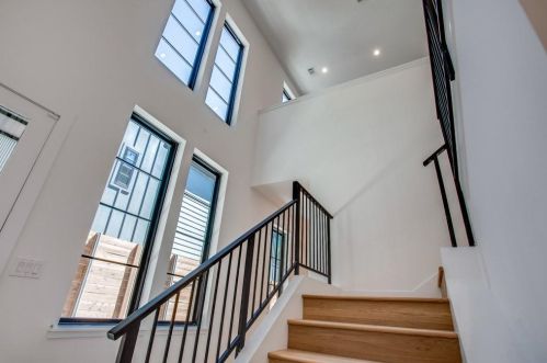 1218 Haines, Dallas TX 75208-4104 exterior