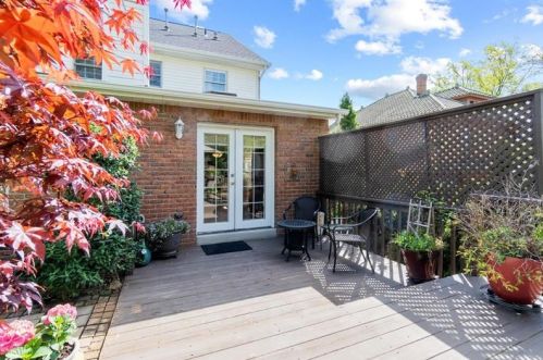 115 Newburn Dr, Pittsburgh PA 15216-1213 exterior