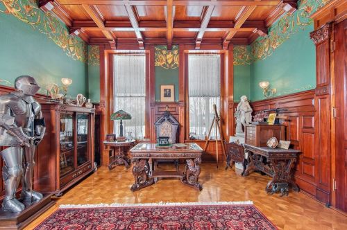 5501 Elgin St, Pittsburgh PA 15206-1432 exterior