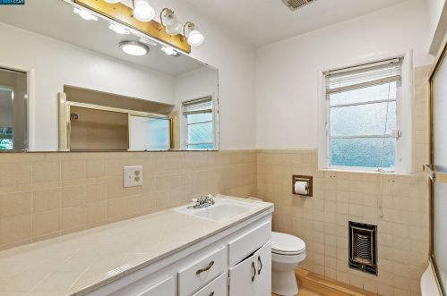 1569 Matheson Rd, Concord CA 94521-2132 exterior