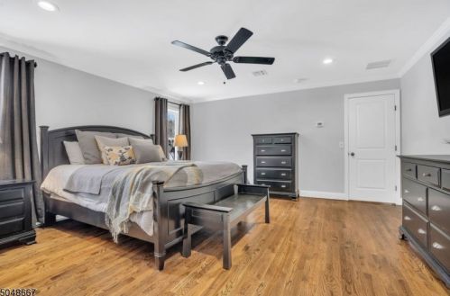 461 Bayberry Rd, Bridgewater NJ 08807-2203 exterior