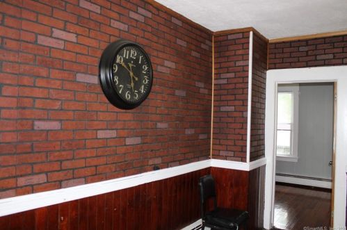 101 Belden St, New Britain CT 06051-2801 exterior