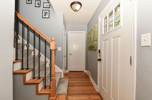 1206 121, Milwaukee WI 53226-3109 exterior