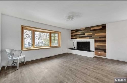 53 Forest Rd, Demarest NJ  07627-1206 exterior