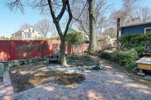 7 Benefit St, Providence RI  02904-2701 exterior