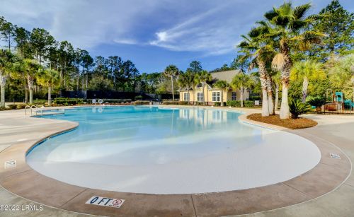 3 Meadowlawn Ln, Bluffton SC 29910-9538 exterior