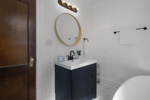 2921 Chippewa St, Saint Louis MO 63118-3720 exterior