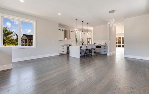 5307 Mcvicker Ave, Chicago IL 60630-1922 exterior