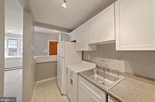 620 7 St, Washington DC 20024-2438 exterior