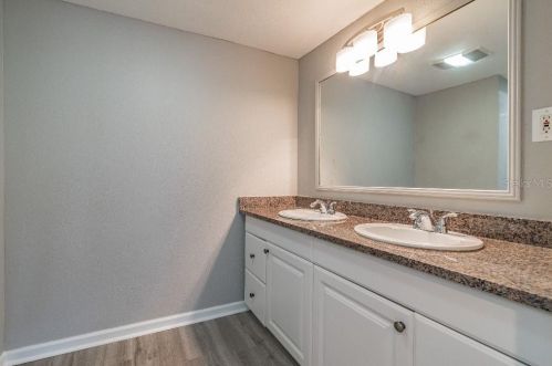 1301 Ellicott St, Tampa FL 33603-2523 exterior