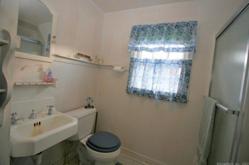 89 Millard St, Torrington CT 06790-3226 exterior