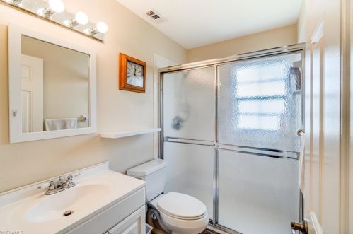 110 Quail Forest Blvd, Naples FL 34105-2354 exterior