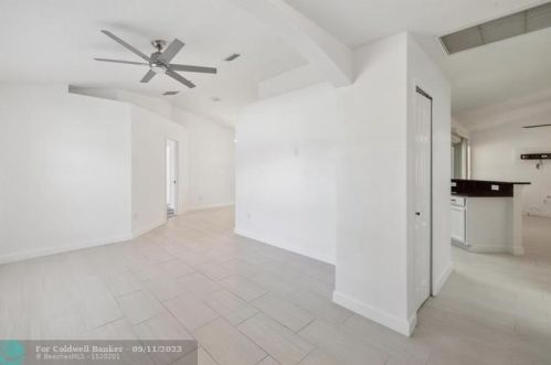 1392 Sudder Ave, Fort Pierce FL  34953-1474 exterior