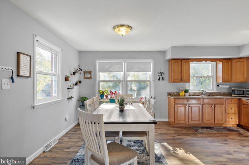 623 11th St, New Castle DE  19720-6020 exterior