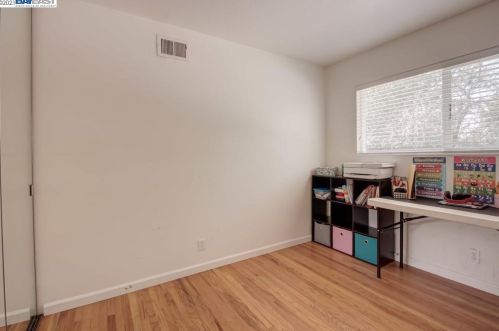 3407 Dormer Ave, Concord CA 94519-1603 exterior