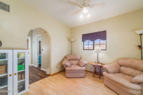 5470 Edwin Rd, Tucson AZ 85739-1924 exterior