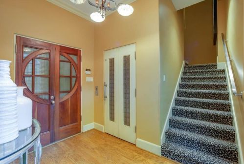 2203 Allen St, Dallas TX 75204-2609 exterior