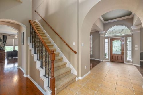 385 Mystic Pkwy, Spring Branch TX 78070-5267 exterior