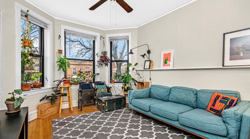 3244 Monticello Ave, Chicago IL 60618-6614 exterior