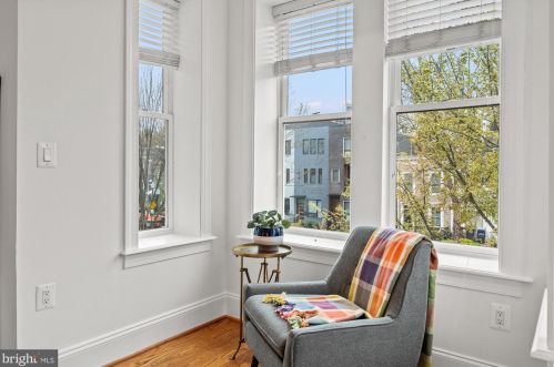 1431 3rd St, Washington DC  20024-2907 exterior