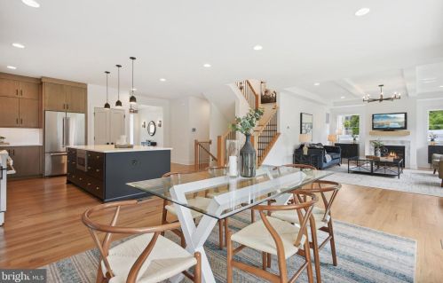 5120 25th Pl, Arlington VA  22207-2603 exterior