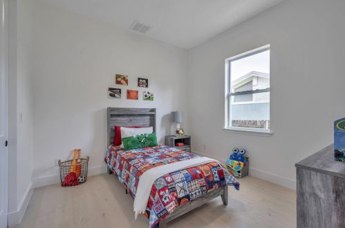 4307 Clark Ave, Tampa FL  33611-1305 exterior