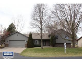 19 Greves Ct, Appleton WI  54914-6718 exterior