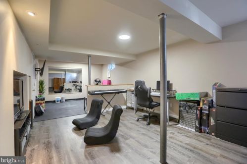 107 Doreen Dr, Hummelstown PA 17036-2725 exterior