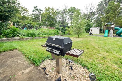 6325 Darlow Dr, Saint Louis MO 63123-3317 exterior